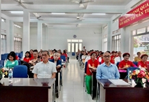 Hội nghị thông tin chuyên đề nhân kỷ niệm Ngày Quốc tế phụ nữ 8/3